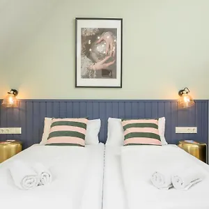 Palais Palffy Suits Appartement